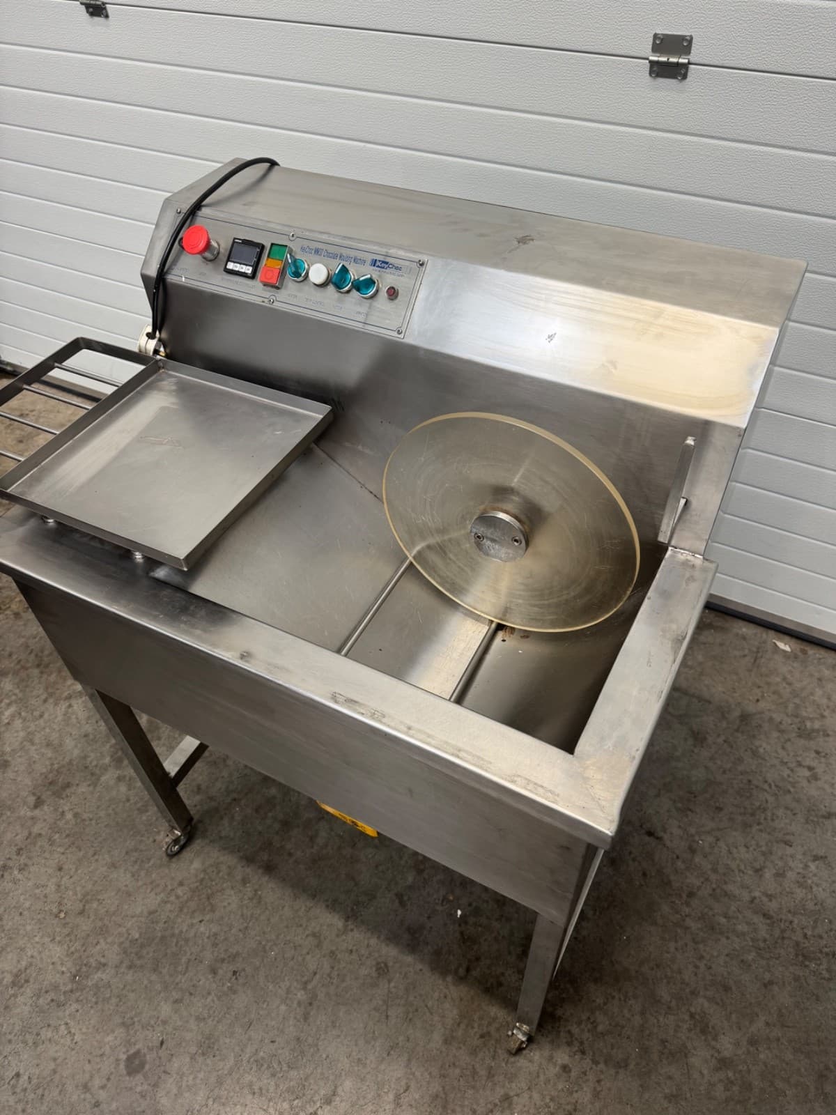 KeyChoc MM30 Chocolate Moulding Machine Commercial 30kg Vibrating Table Melter, photo 4