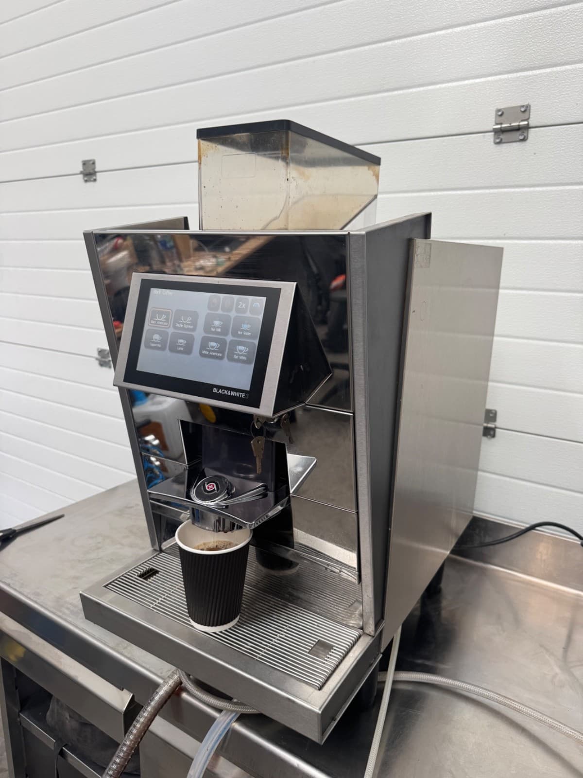 Thermoplan Black & White3 BW3 CTM Commercial Bean to Cup Coffee Machine Tested, photo 2