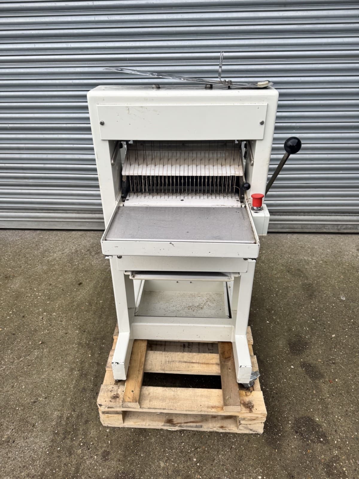 Daub Commercial Bread Slicer, 13mm Slice Thickness, Ex Bakery, Fully Working