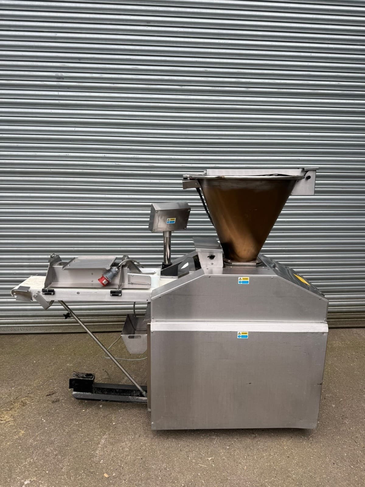 Mono Equipment Volumetric Dough Divider, Commercial Bread Divider, 250g-1000g, photo 3