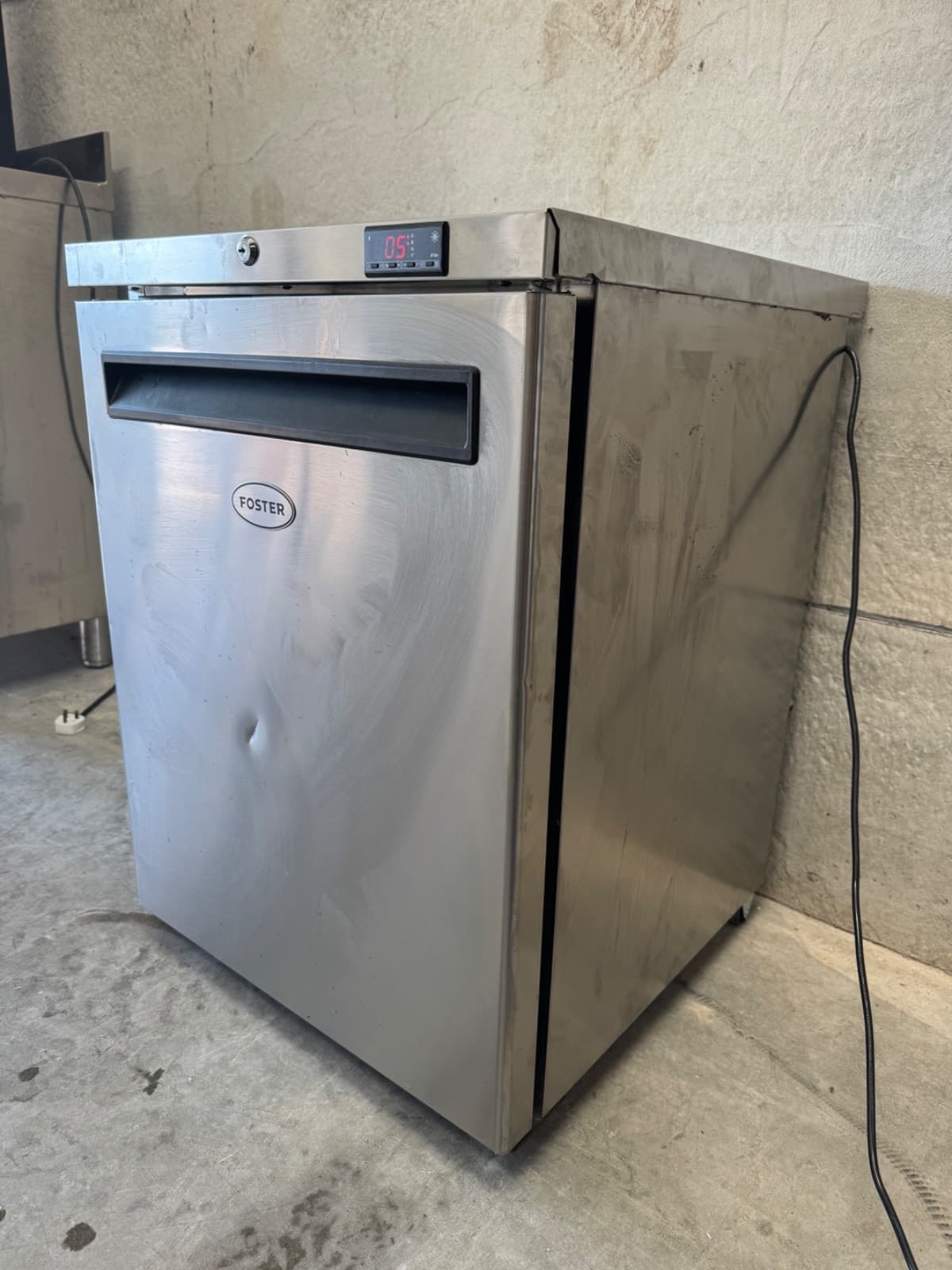 Foster HR150 Undercounter Fridge 150L Commercial Stainless Steel 2022 Catering, photo 3