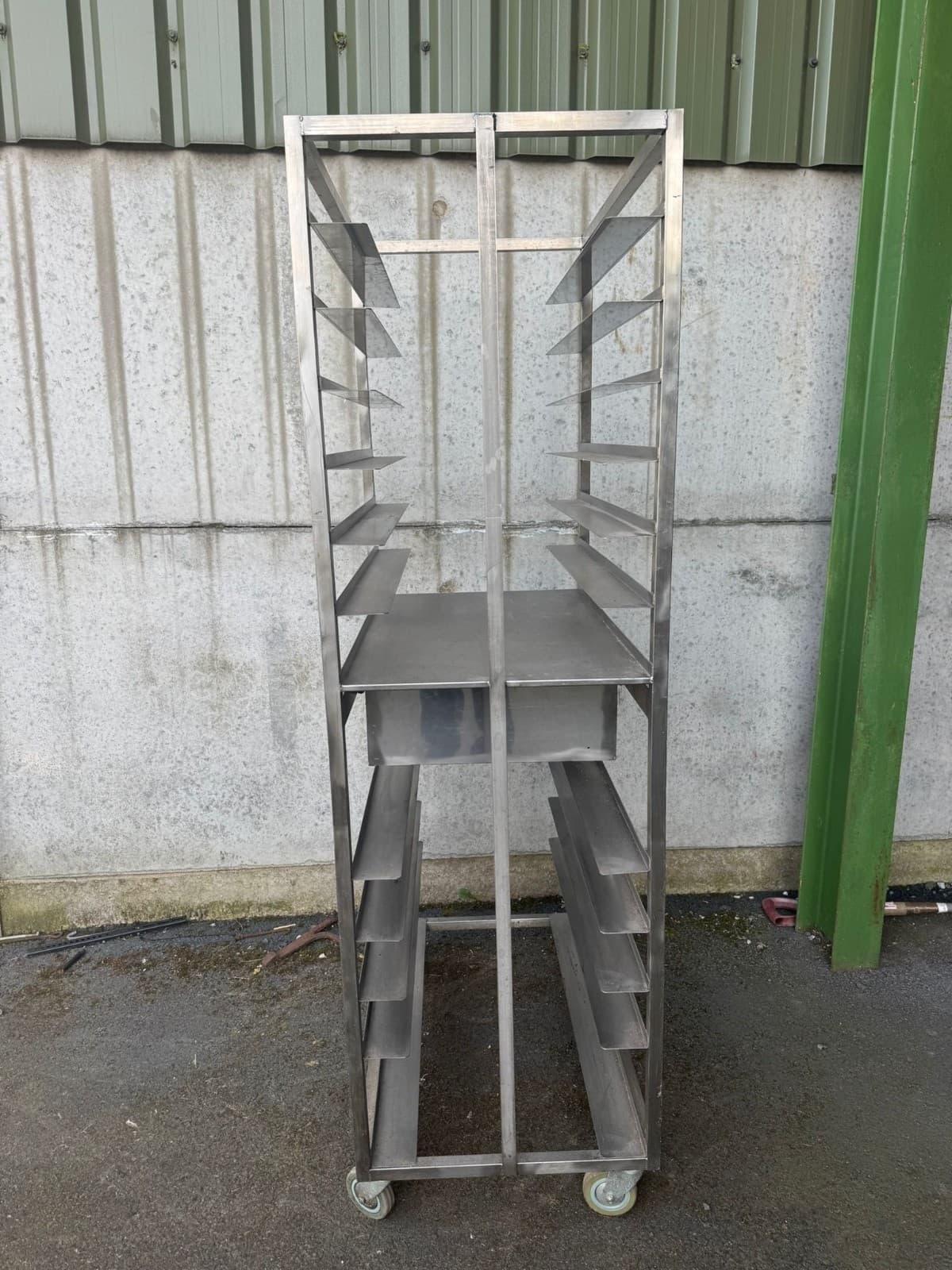 Wheeled Stainless Steel Bakery Rack 16 or 18 Runner 18x30 Inch Tray — photo 2