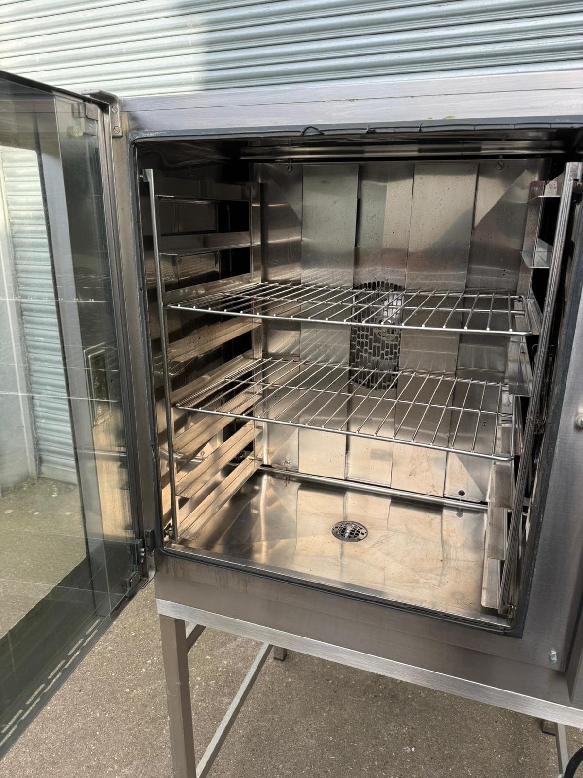 Lainox Aroma ABE084M Commercial Combi Oven 6 Grid GN 1/1 with Stand — photo 4